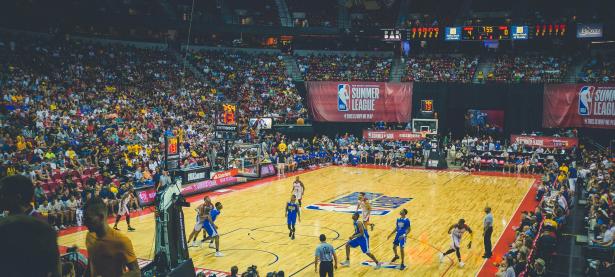 赛前速览：全明星赛八强战新疆男篮对阵上海申花，三大看点值得期待